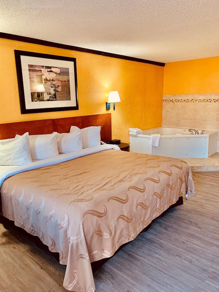 Baymont By Wyndham Front Royal Near Shenandoah National Park Hotell Exteriör bild