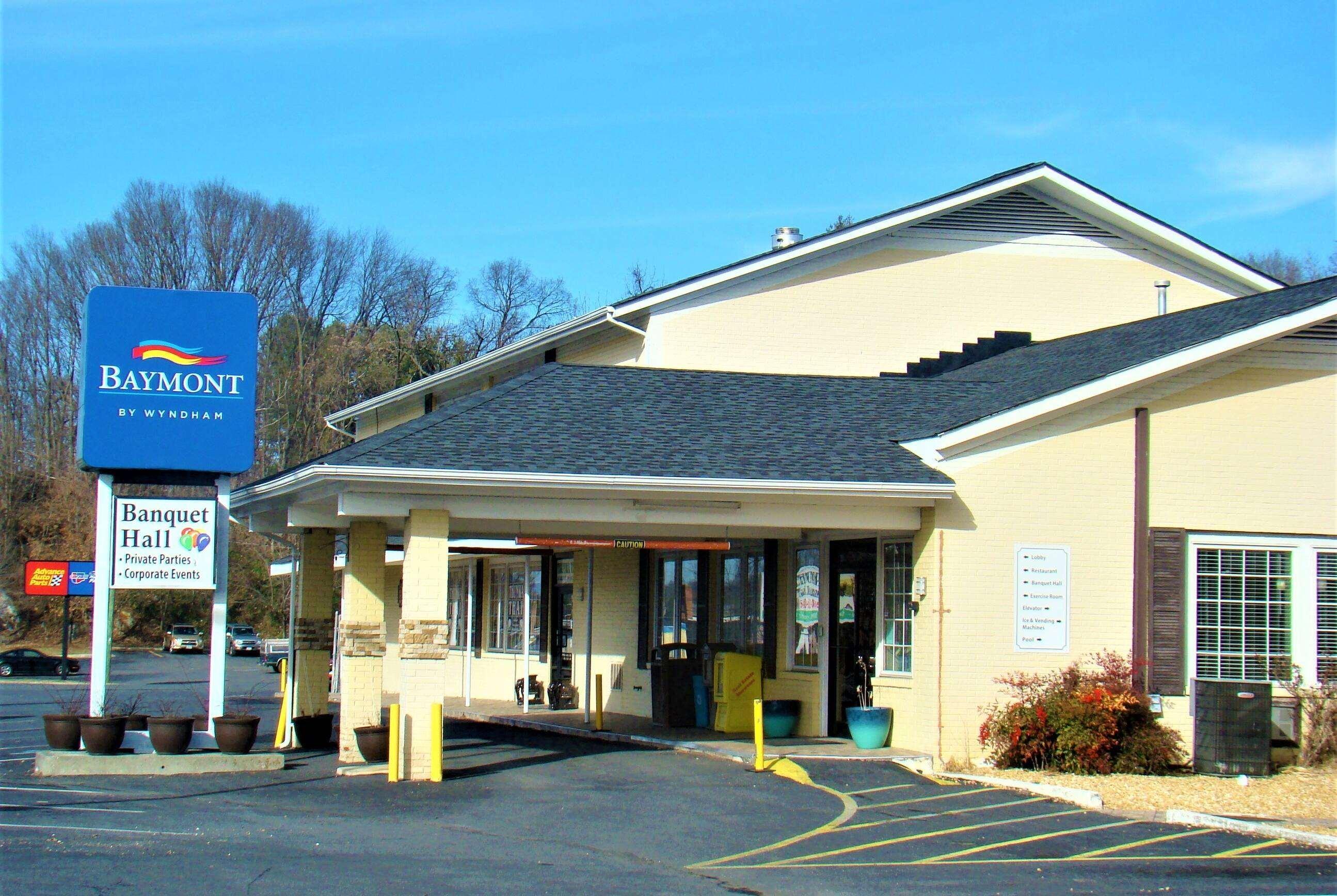 Baymont By Wyndham Front Royal Near Shenandoah National Park Hotell Exteriör bild