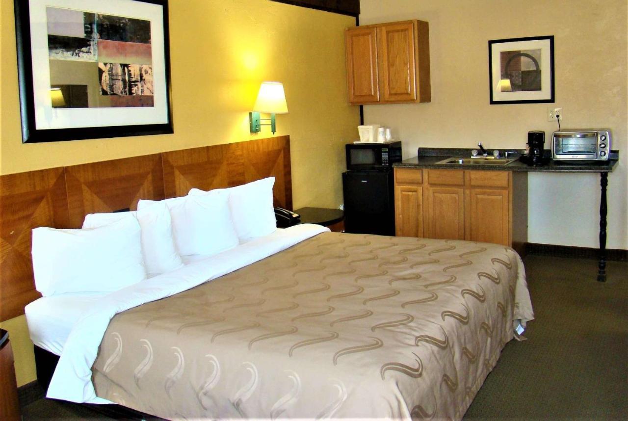 Baymont By Wyndham Front Royal Near Shenandoah National Park Hotell Exteriör bild